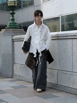 「BLAYMORE(ブレイモア)の【BLAYMORE】 Washed Denim Cargo Pant(カーゴパンツ)」を使った、Uminaさん(メンズ・170cm)の春コーディネート