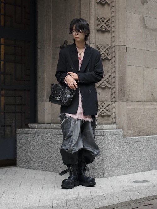 「beautiful people(ビューティフルピープル)のriders kids tote bag(トートバッグ)」を使った、Uminaさん(メンズ・170cm)の秋コーディネート