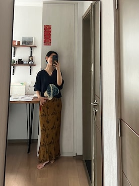 「アイテム（スカート、ゴールド系）」を使った、Wensaysさん（レディース・158cm）の夏コーディネート