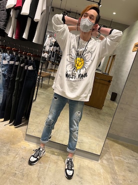「SMILEY FACE（スマイリーフェイス）のアイテム」を使った、yasu「相互フォロー」さん（メンズ・174cm）の冬コーディネート