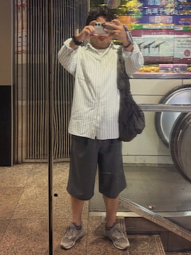 「UNIQLO（ユニクロ）のアイテム（シャツ/ブラウス、ホワイト系）」を使った、gami017さん（メンズ・165cm）の夏コーディネート
