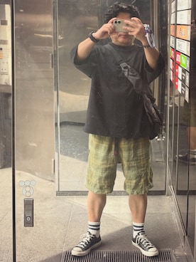 「Gramicci（グラミチ）のアイテム（パンツ、グリーン系）」を使った、gami017さん（メンズ・165cm）の春コーディネート