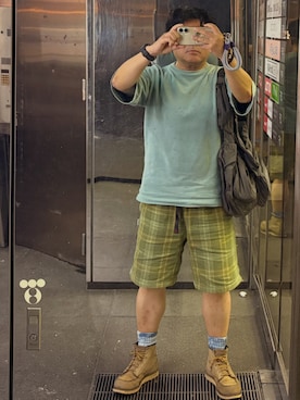 「Gramicci（グラミチ）のアイテム（パンツ、グリーン系）」を使った、gami017さん（メンズ・165cm）の夏コーディネート