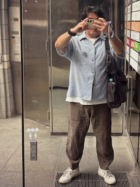 「BEAUTY&YOUTH UNITED ARROWS（ビューティーアンドユースユナイテッドアローズ）のアイテム（シャツ/ブラウス、ブルー系）」を使った、gami017さん（メンズ・165cm）の夏コーディネート