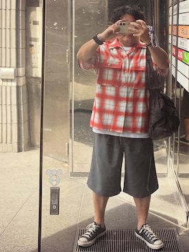 「GU（ジーユー）のアイテム（パンツ、グレー系）」を使った、gami017さん（メンズ・165cm）の夏コーディネート
