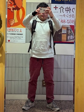 「Champion（チャンピオン）のアイテム（パーカー）」を使った、gami017さん（メンズ・165cm）の春コーディネート