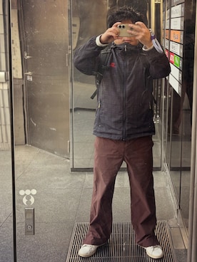 「SALOMON（サロモン）のアイテム（ジャケット/アウター、グリーン系）」を使った、gami017さん（メンズ・165cm）の春コーディネート