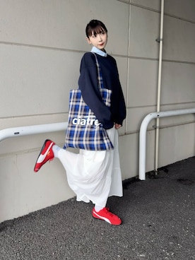 「アイテム（スウェット）」を使った、YURIさん（レディース・166cm）の秋コーディネート