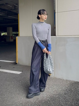 「アイテム（ローファー）」を使った、YURIさん（レディース・166cm）の秋コーディネート