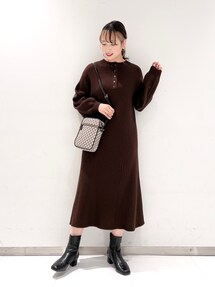 専用ページ LOWRYS FARM（ローリーズファーム）の「フレアニットワンピース 259445