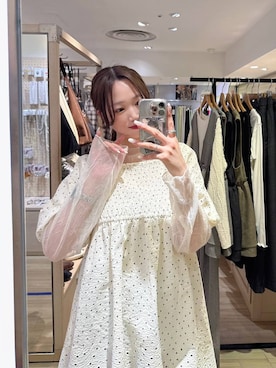 「LOWRYS FARM（ローリーズファーム）のペプラムチュニックＳＳ 660871（シャツ/ブラウス、その他）」を使った、ぐっちさん（レディース・165cm）の春コーディネート