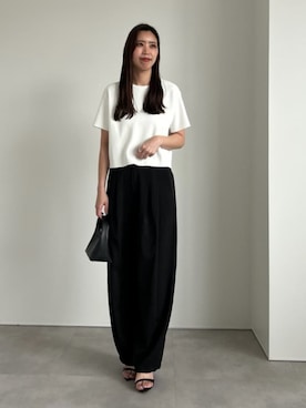 「UR'S（ユアーズ）のドロストタックとろみパンツ（その他パンツ、ブラック系）」を使った、ur'sさん（レディース・155cm）の春コーディネート