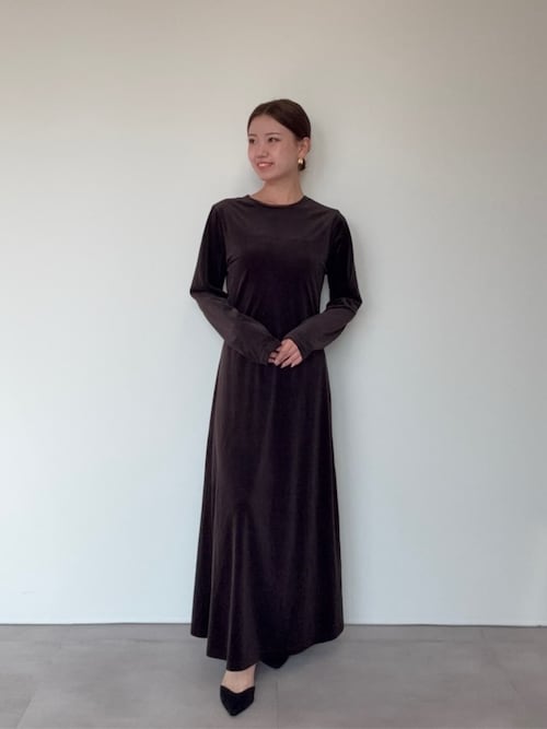 セール】バックリボンフィットアンドフレアベロアワンピース