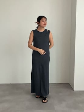 「UR'S（ユアーズ）の2Pレイヤードワンピース（ワンピース、グレー系）」を使った、ur'sさん（レディース・168cm）の春コーディネート