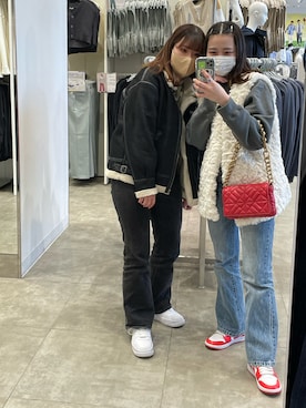 「NIKE（ナイキ）のナイキ エア フォース 1 ピクセル ウィメンズシューズ / 厚底スニーカー / Nike Air Force 1 Pixel Women's Shoe（スニーカー、ホワイト系）」を使った、MEさん（レディース）の冬コーディネート