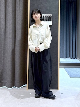 「LEPSIM（レプシィム）のワイドストレートパンツ　1047007（その他パンツ、ブラック系）」を使った、みくみょんさん（レディース・159cm）の秋コーディネート