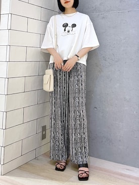 「ミッキーT」｜「アイテム（アクセサリー）」を使った、みくみょんさん（レディース・159cm）の夏コーディネート