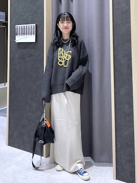 「LEPSIM（レプシィム）のストレッチサテンスカート　497324（スカート）」を使った、みくみょんさん（レディース・159cm）の秋コーディネート