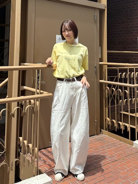 「random toyのアイテム（Tシャツ/カットソー、イエロー系）」を使った、Sefumiさん（レディース・170cm）の秋コーディネート