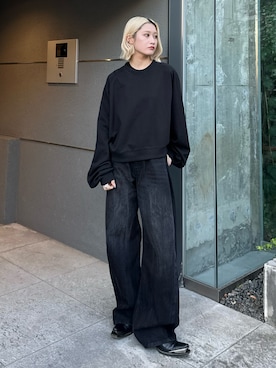 「ブラック」｜「アイテム（スウェット）」を使った、mi-さん（レディース・156cm）の冬コーディネート