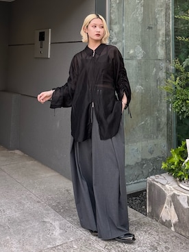 「Lui's（ルイス）のアイテム（スラックス）」を使った、mi-さん（レディース・156cm）の春コーディネート