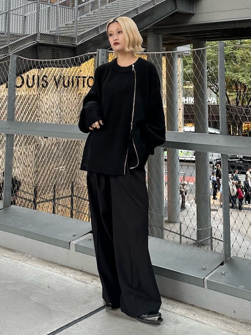 Neucon/ニューコン】ツイストZIPデザインオーバサイズクルーネック