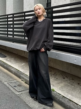 「ブラック」｜「アイテム（スウェット）」を使った、mi-さん（レディース・156cm）の秋コーディネート