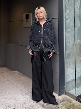 「Lui's（ルイス）の【mi-企画】フェイクレザー切替パンツ（その他パンツ、ブラック系）」を使った、mi-さん（レディース・156cm）の秋コーディネート