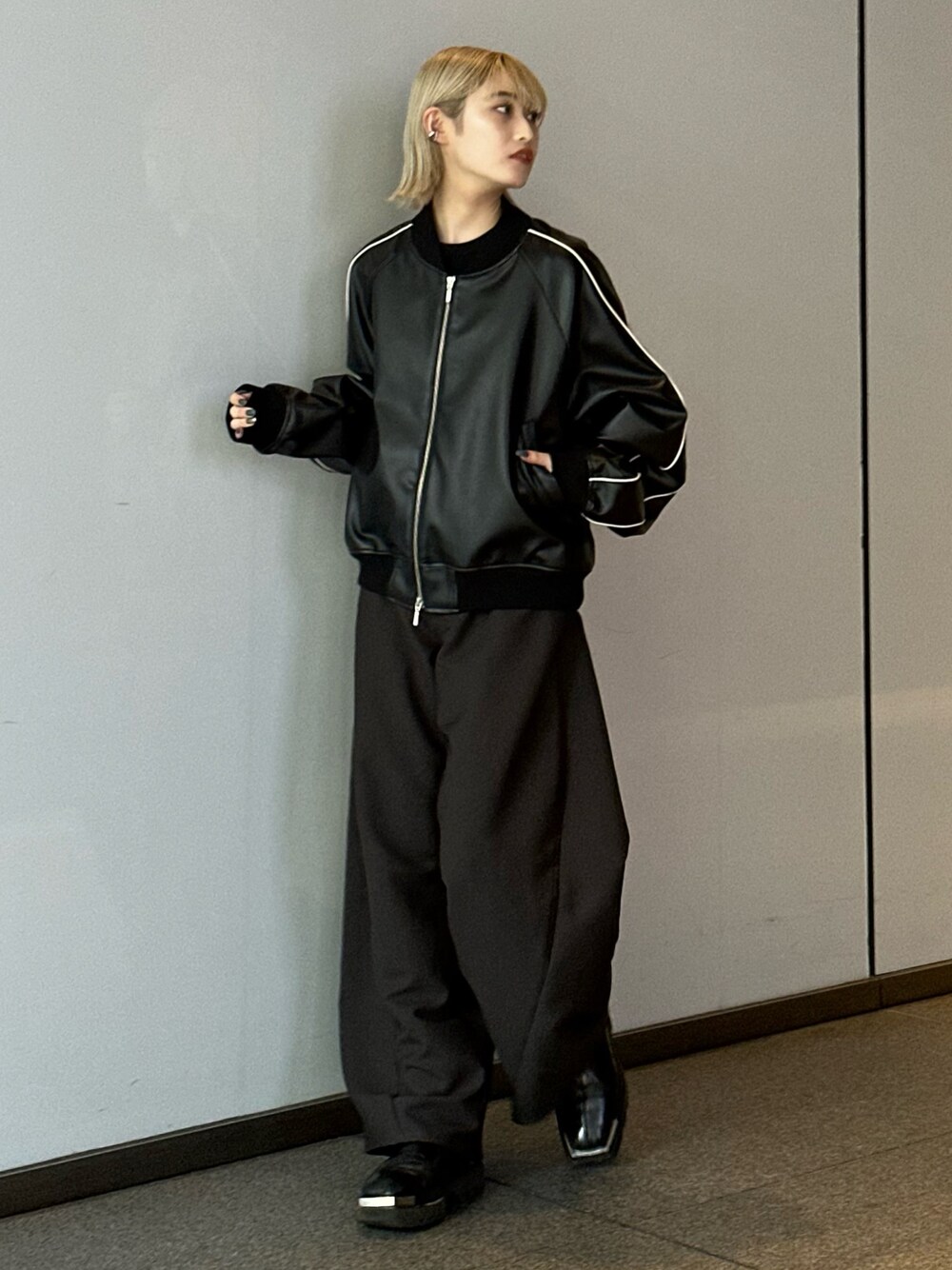 Lui's（ルイス）の「【Neucon/ニューコン】シンセティックレザー