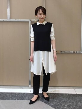 「INDIVI（インディヴィ）の【洗える/UVケア/吸水速乾】シルキーチュニックブラウス（シャツ/ブラウス、ベージュ系）」を使った、achiさん（レディース・163cm）の冬コーディネート