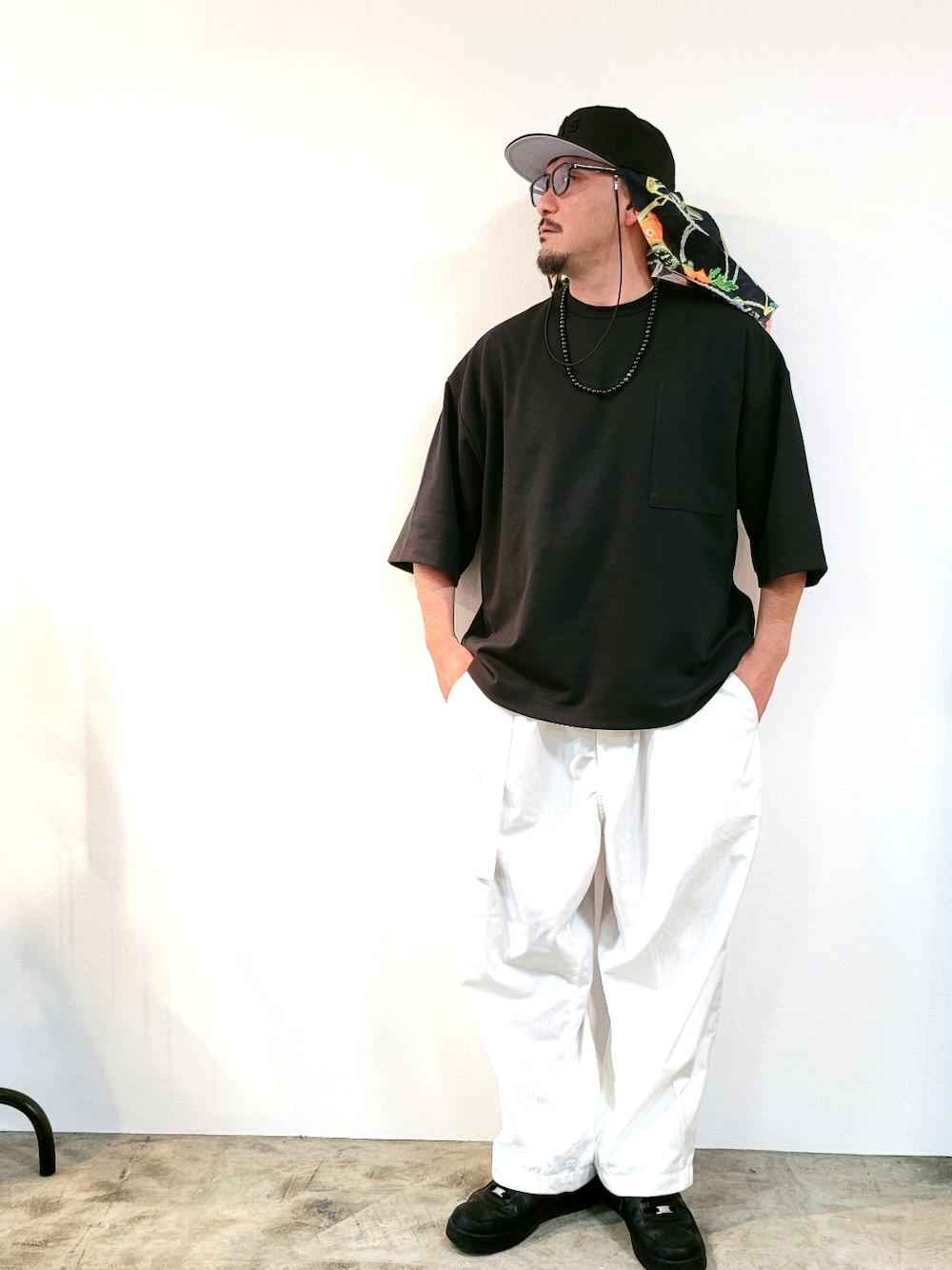 バンダナ/スカーフを使った「ニューエラ」の人気ファッション 
