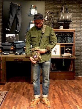 「patagonia」｜「アイテム（ミリタリージャケット）」を使った、Bacoさん（メンズ・175cm）の春コーディネート