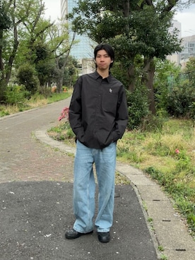 「GU（ジーユー）のアイテム（シャツ/ブラウス、ブラック系）」を使った、もみさん（メンズ・176cm）の春コーディネート