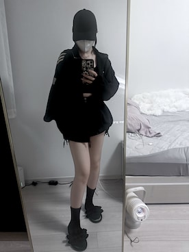 「VARZAR（バザール）のアイテム」を使った、夢職ちゃんさん（レディース・160cm）の春コーディネート