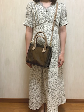 「アイテム（タンクトップ、グレー系）」を使った、aikaさん（レディース・157cm）の夏コーディネート