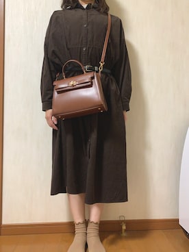 「ブラウンコーデ」｜「アイテム（シャツワンピース）」を使った、aikaさん（レディース・157cm）の秋コーディネート
