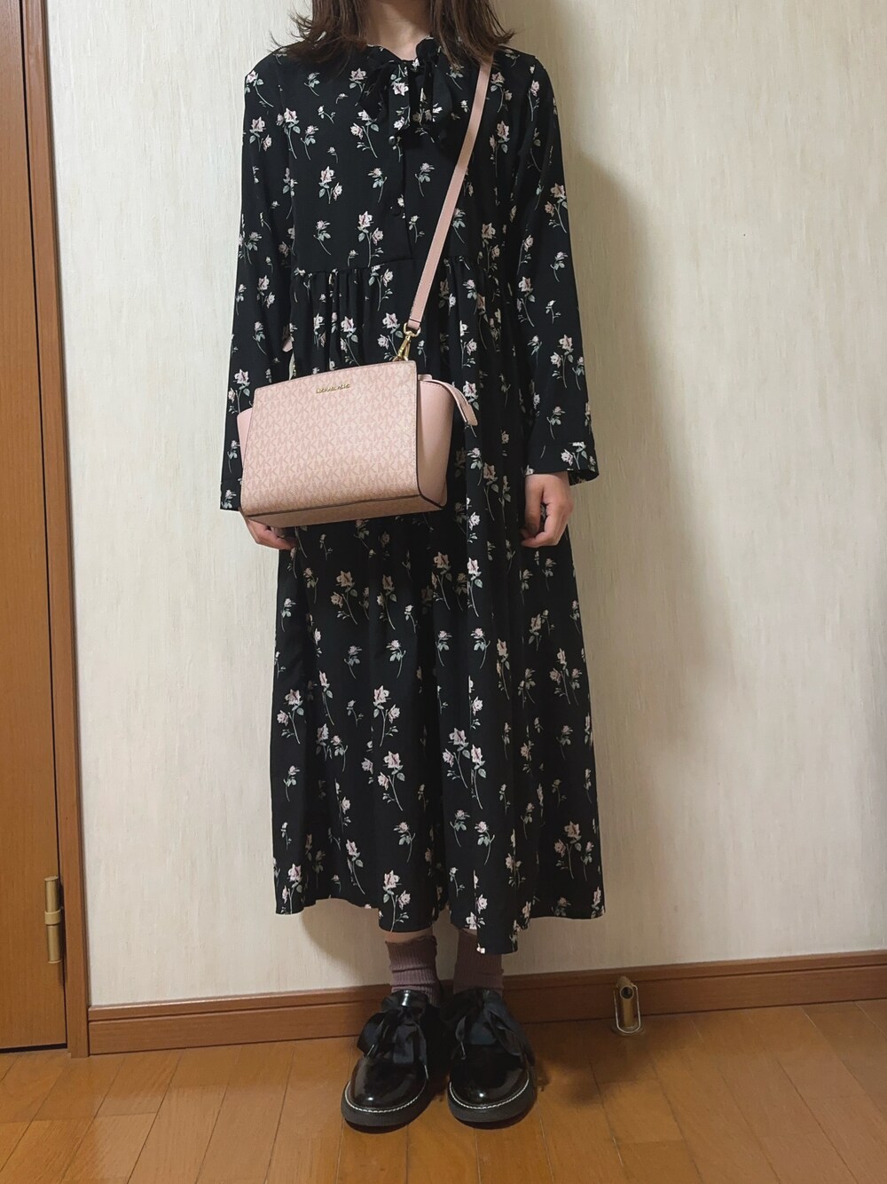 MICHAEL KORS（マイケルコース）の「SELMA ミディアム