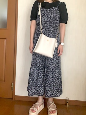 「GUコーデ」｜「アイテム（アナログ腕時計）」を使った、aikaさん（レディース・157cm）の秋コーディネート