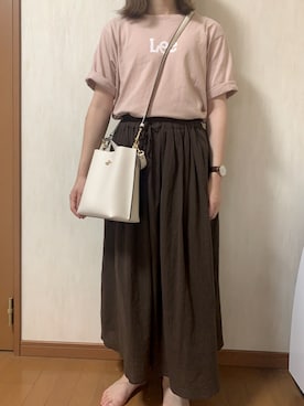 「Lee（リー）のアイテム（Tシャツ/カットソー）」を使った、aikaさん（レディース・157cm）の夏コーディネート