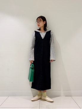 「スクエアトゥ」｜「アイテム（ジャンパースカート）」を使った、　AMIさん（レディース・158cm）の冬コーディネート