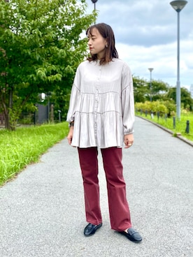 「アイテム（デニムパンツ、レッド系）」を使った、　AMIさん（レディース・158cm）の秋コーディネート