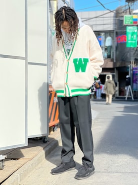 「WHITELAND（ホワイトランド）のアイテム（カーディガン/ボレロ）」を使った、KENTOさん（メンズ・178cm）の秋コーディネート