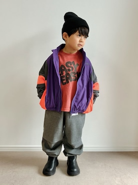「アイテム（ナイロンジャケット）」を使った、とりしゅりさん（キッズ・100cm）の秋コーディネート