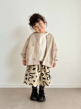 「b・ROOM（ビールーム）のアイテム」を使った、とりしゅりさん（キッズ・100cm）の冬コーディネート