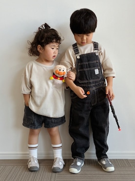 「アイテム（デニムパンツ）」を使った、とりしゅりさん（キッズ・100cm）の秋コーディネート