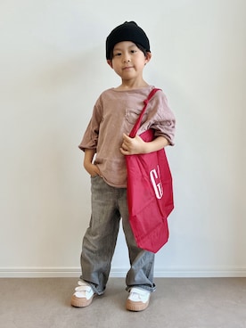 「GAP（ギャップ）のアイテム」を使った、とりしゅりさん（キッズ・110cm）の春コーディネート