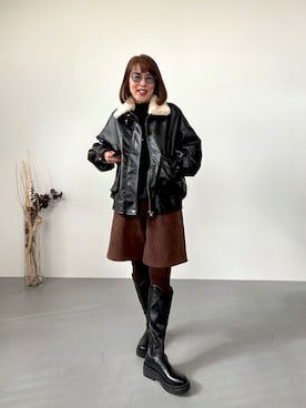 「アイテム（ライダースジャケット）」を使った、Lilihaさん（レディース・160cm）の秋コーディネート