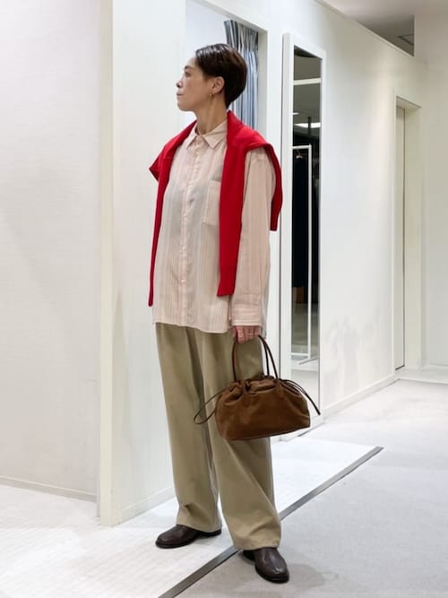 【ほぼ新品！】GALERIE VIE ウーステッドウール ラウンドネック ウーステッドウール ラウンドネックプルオーバー（ニット/セーター