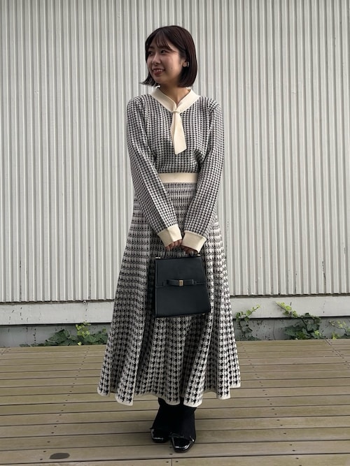セール】【クラシカル・大人レディ】千鳥ジャカードパール調タイニット