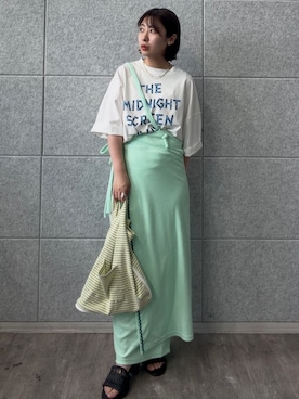 「ALL NEW MART（オールニューマート）のミッドナイトスクリーンTシャツ（Tシャツ/カットソー、ホワイト系）」を使った、abeさん（レディース・150cm）の夏コーディネート